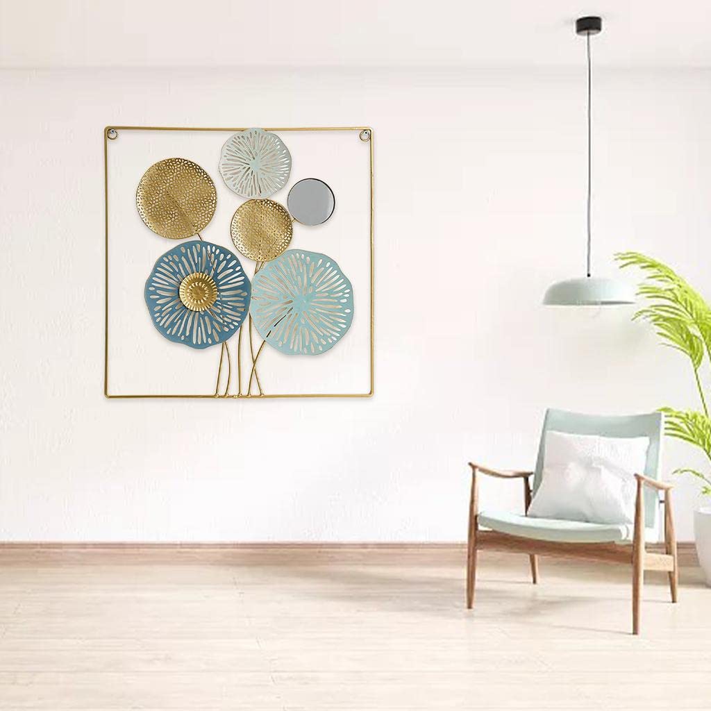 The Metal Frame Queens Chic Very Chic Wall Hanging Frame
