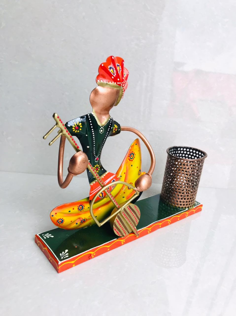 The Nagpuri Pen Holder Stand