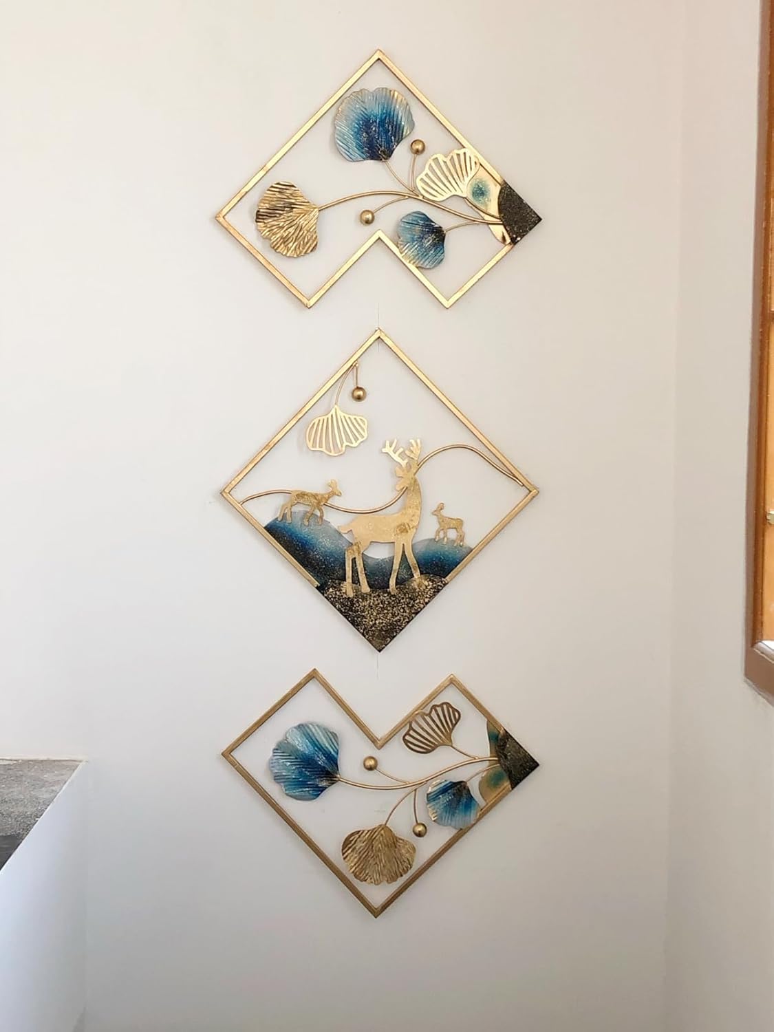 The Metal Abstract Figures Handcrafted Deer Wall Sculpture