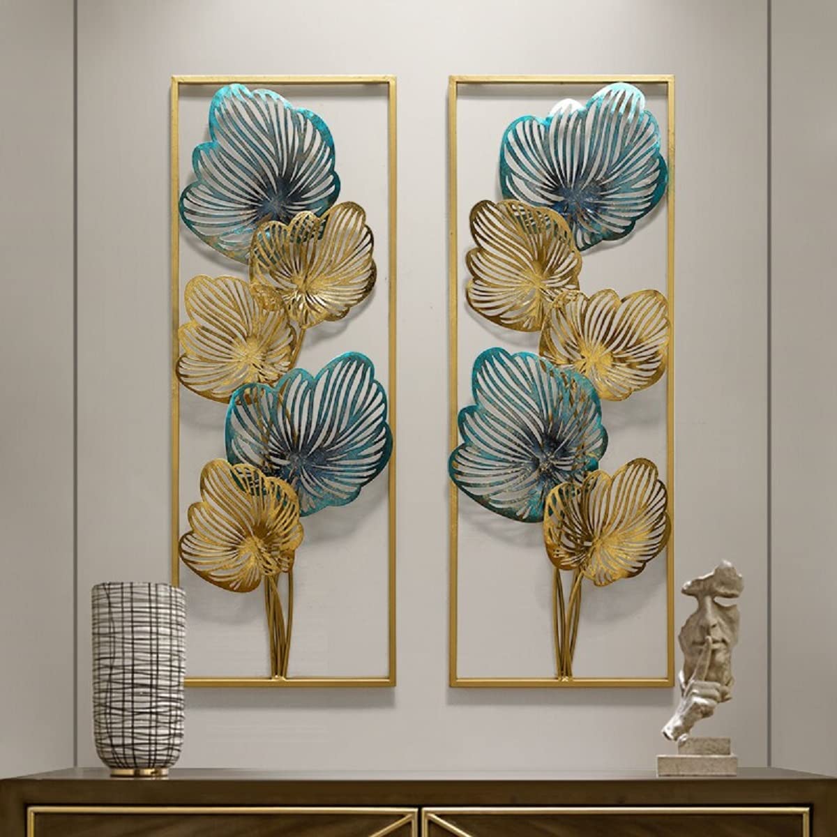 The Wrought Iron Set of 2 Multicolor Flower Panel Frame Decorative Showpiece
