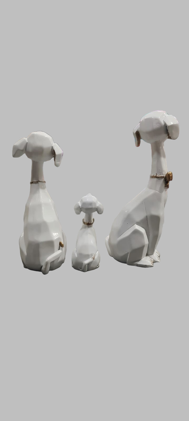 Dog Family Resin Showpiece – Set of 3 (9", 8", 4")