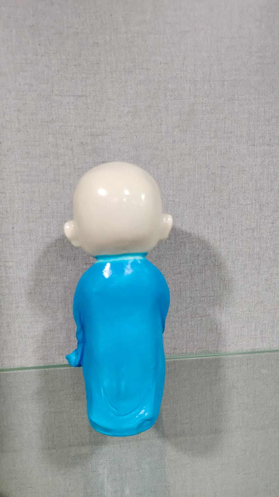 Baby Praying Monk Resin Showpiece Blue