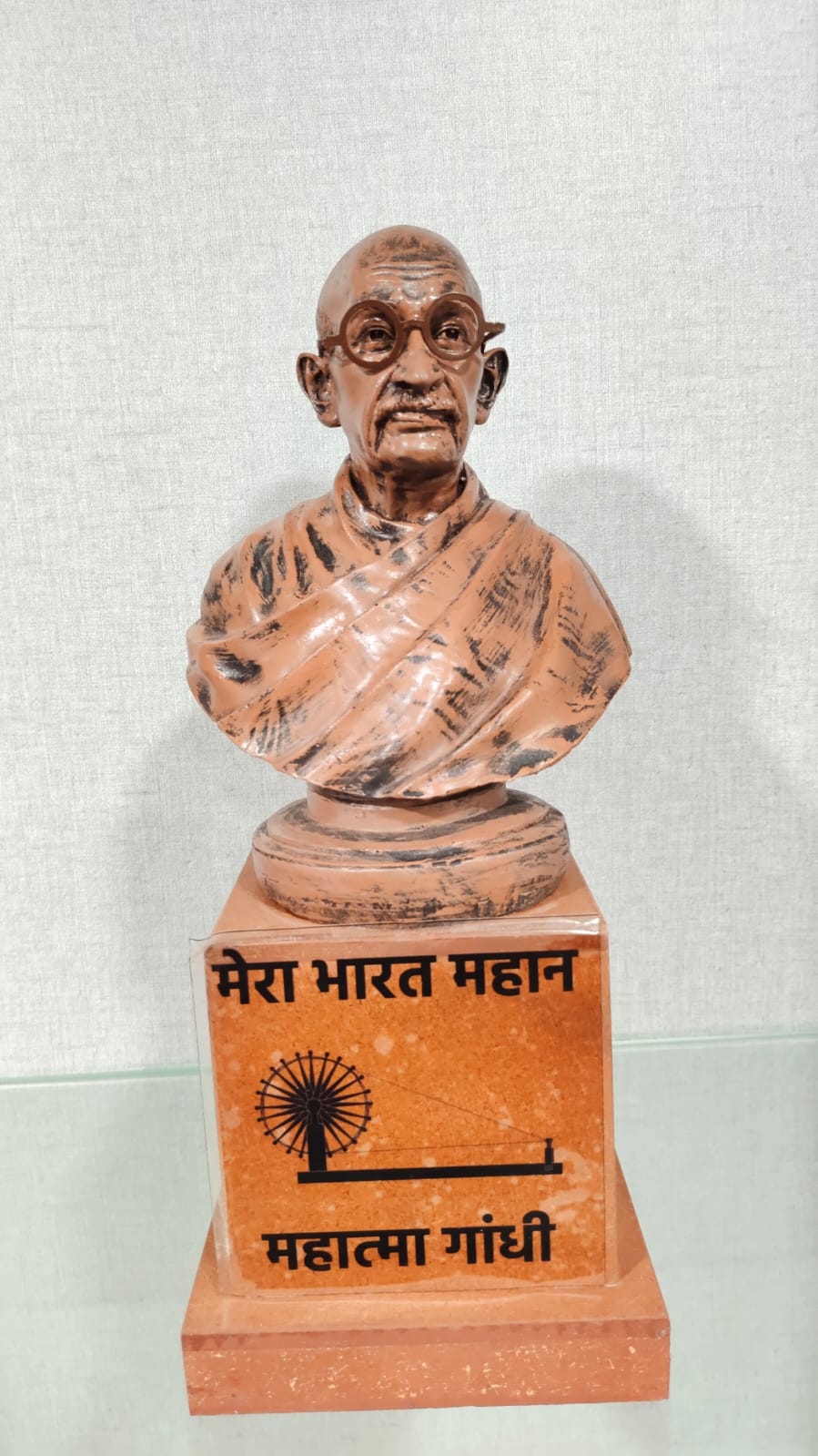 Mahatma Gandhi Resin Showpiece Perfect for School & Office Decor