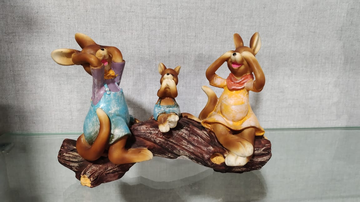 Kangaroo Resin Family Figurine